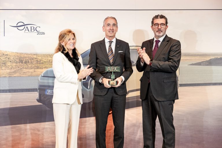 KIA EV3 vs Hyundai Kona Electric vs Volvo EX30: tres formas de entender el SUV eléctrico urbano de 2026