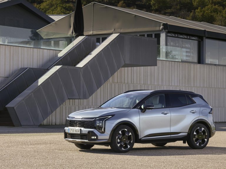 Review del KIA Sportage PHEV: ¿el SUV híbrido enchufable más equilibrado para el día a día en 2026? Review del KIA Sportage PHEV: ¿el SUV híbrido enchufable más equilibrado para el día a día en 2026?