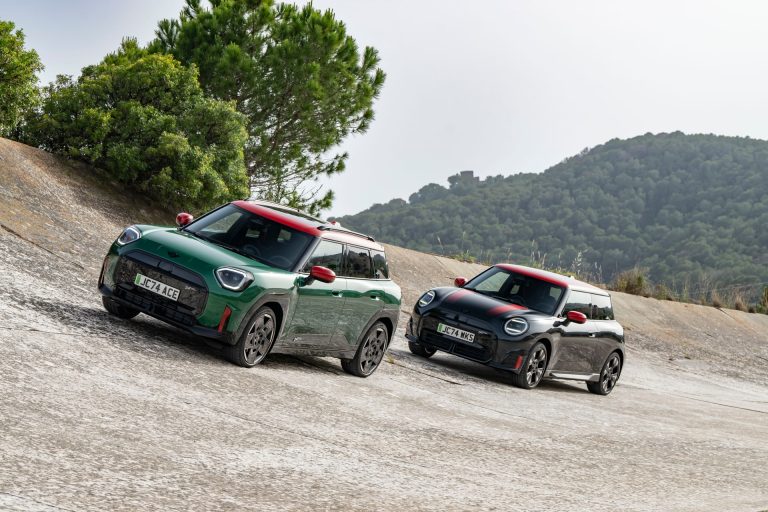 Smart #1 vs MINI Aceman: pulso premium por el SUV eléctrico urbano más divertido de conducir Smart #1 vs MINI Aceman: pulso premium por el SUV eléctrico urbano más divertido de conducir