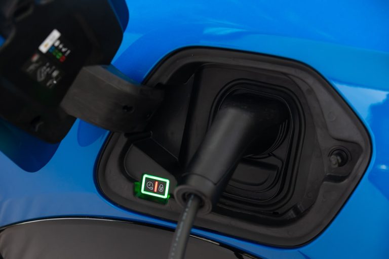 Ranking 2026: los SUV eléctricos compactos con mejor radio de giro y maniobrabilidad para ciudad