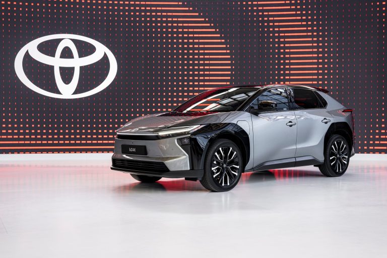 Toyota bZ4X vs Subaru Solterra: los gemelos japoneses del SUV eléctrico familiar cara a cara Toyota bZ4X vs Subaru Solterra: los gemelos japoneses del SUV eléctrico familiar cara a cara