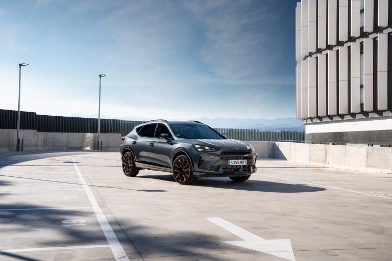 Ranking 2026: los SUV-C PHEV con mejor precio por caballo de potencia por debajo de 45.000 € Ranking 2026: los SUV-C PHEV con mejor precio por caballo de potencia por debajo de 45.000 €