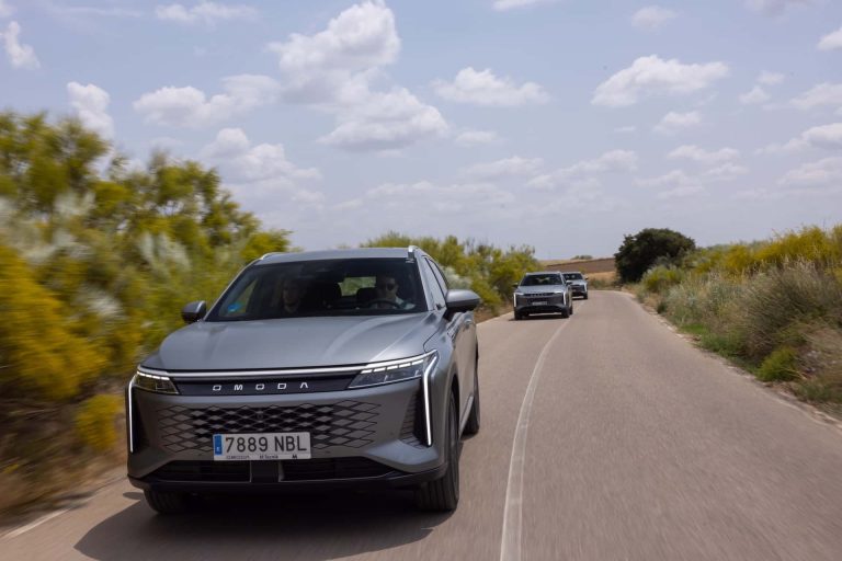Omoda 9 vs Lynk & Co 08: pulso premium chino por el SUV-C PHEV más potente en España Omoda 9 vs Lynk & Co 08: pulso premium chino por el SUV-C PHEV más potente en España