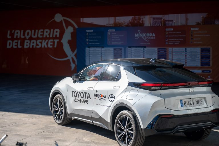Review del Toyota C-HR 2026: ¿el SUV-B híbrido más equilibrado entre consumo, diseño y precio por menos de 35.000 €? Review del Toyota C-HR 2026: ¿el SUV-B híbrido más equilibrado entre consumo, diseño y precio por menos de 35.